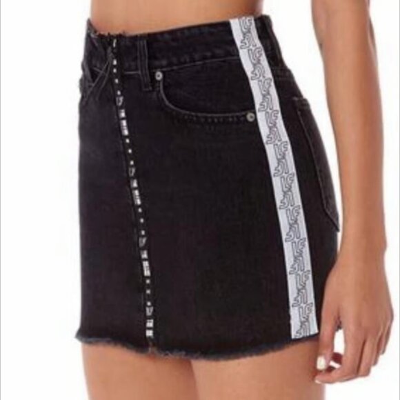 LF The Brand Black Denim Mini Skirt 24 White Tracker Front Zip New MSRP $248 - Picture 3 of 12